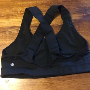 Lululemon sports bra